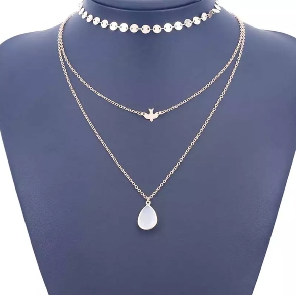 ♡Reagan♡ Multilayer Gold Necklace - Picture 6 of 6